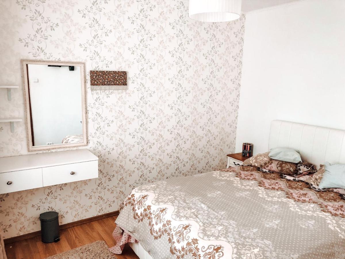 Cozy Apartment Bukovina Suceava Ngoại thất bức ảnh
