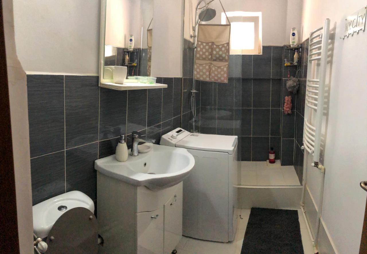 Cozy Apartment Bukovina Suceava Ngoại thất bức ảnh